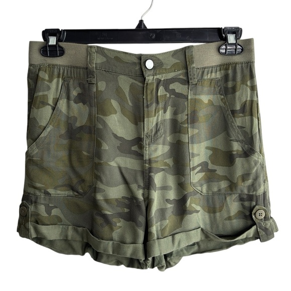 Knox Rose Shorts Camouflage Camo  Shorts Women’s Size Small Rayon Lightweight - Picture 1 of 11